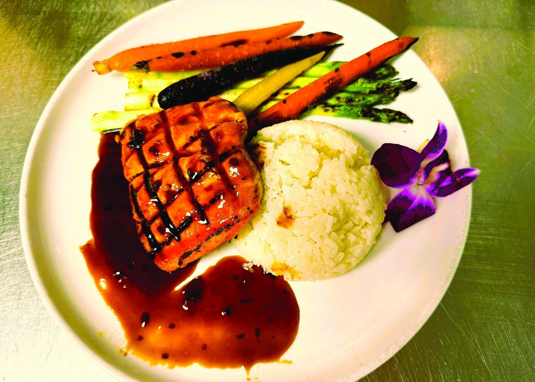 Sizzle Dining 82925 Bone Hook Brewery and Craft Kitchen - Sunset Salmon.jpg